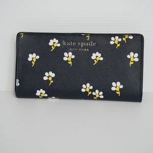(NWOT) KATE SPADE Black Floral Wallet